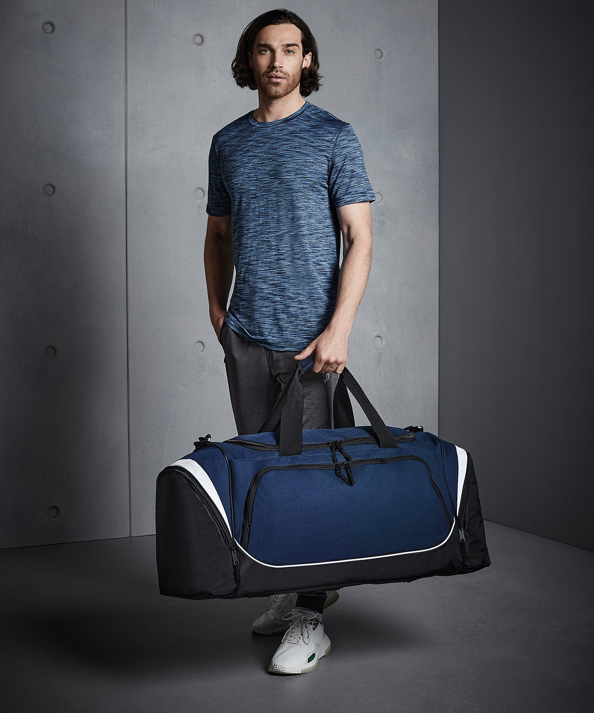 Pro team jumbo kit bag